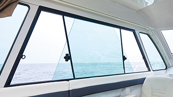 ヤンマー　マリンプレジャーボート　EX38　サイドスライド窓